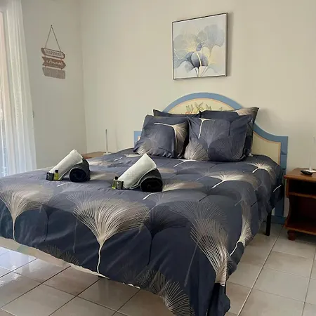 Joli T2 Piscine Sur Le Toit Apartamento Antibes